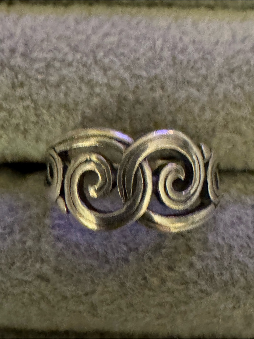 James Avery | Retired | Sterling Silver | Gentle Waves Ring - Size 5.5